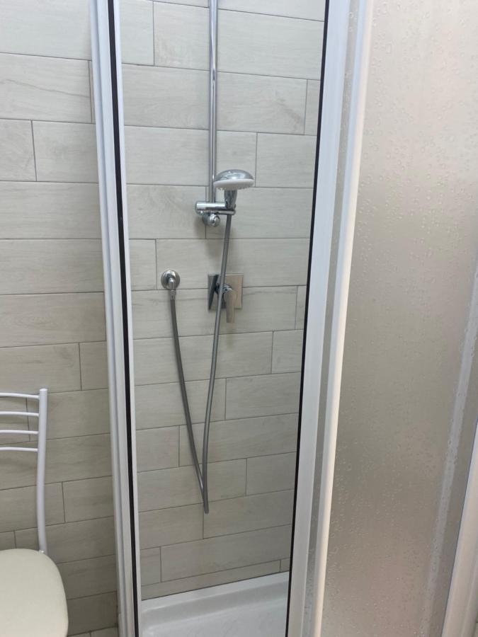 Senza Pensieri Via 4 Novembre/Via Diaz Apartment Crema Bagian luar foto