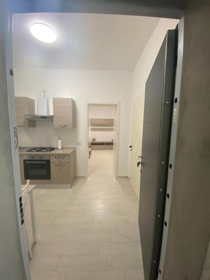 Senza Pensieri Via 4 Novembre/Via Diaz Apartment Crema Bagian luar foto